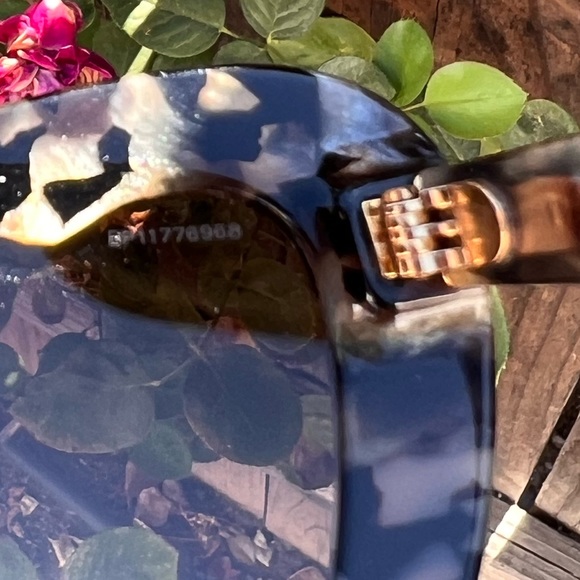 Miu Miu cat eye sunglasses.❤️ - Picture 8 of 17